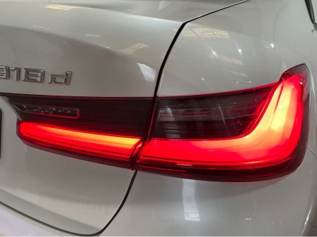2021 BMW 3-Series - photo 10
