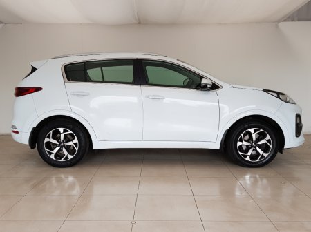 2021 Kia Sportage - photo 2