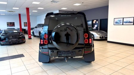 2025 Land Rover Defender - photo 17
