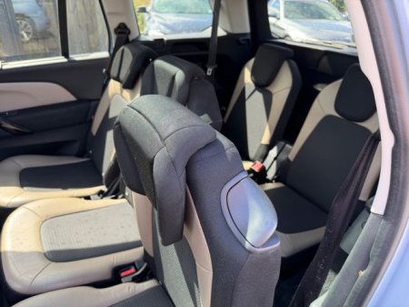 2016 Citroen C4 Picasso - photo 15
