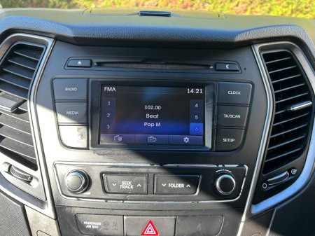 2017 Hyundai Santa Fe - photo 15