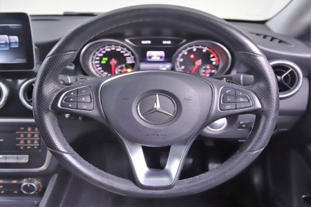 2016 Mercedes-Benz CLA - photo 17
