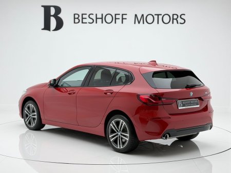 2024 BMW 1-Series - photo 3