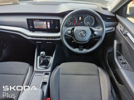 2024 Skoda Octavia - photo 2
