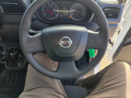 2021 Nissan NV400 - photo 7