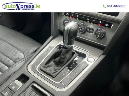 2020 Volkswagen Passat - photo 10