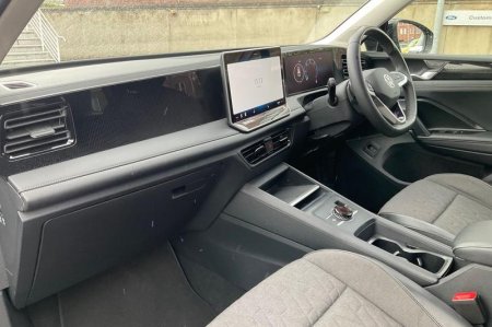 2026 Volkswagen Tiguan - photo 18