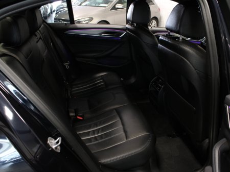 2019 BMW 5-Series - photo 30