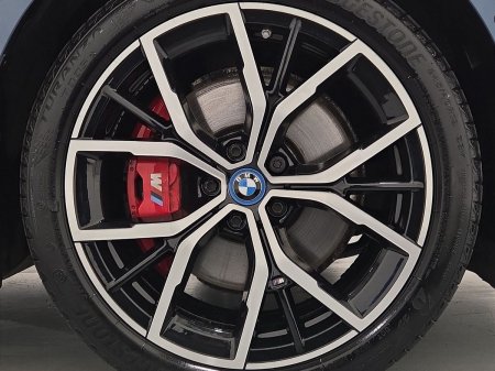 2023 BMW 5-Series - photo 14