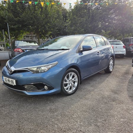 2016 Toyota Auris - photo 4