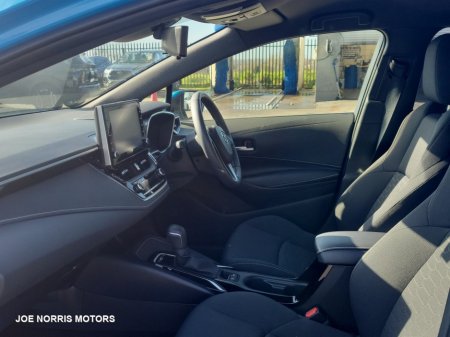 2020 Toyota Corolla - photo 2