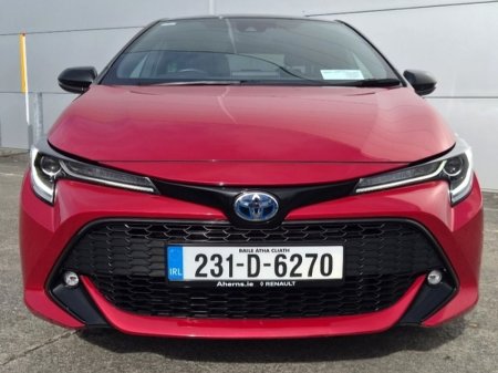 2023 Toyota Corolla - photo 2