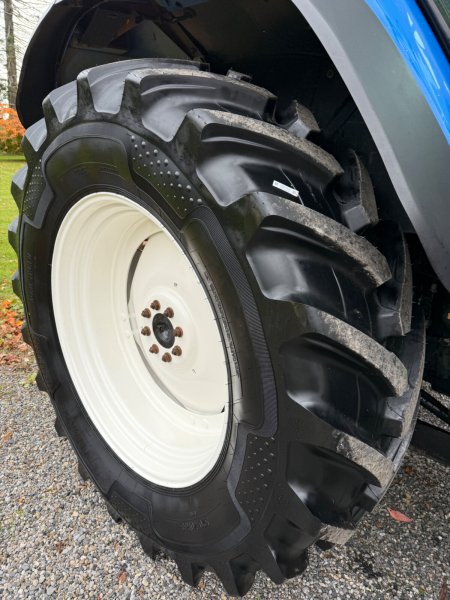 2007 New Holland Tm130 - photo 8
