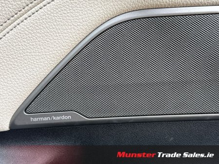 2022 BMW 5-Series - photo 13