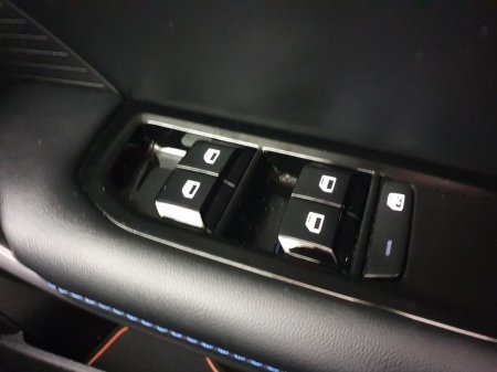 2025 MG MG4 - photo 45