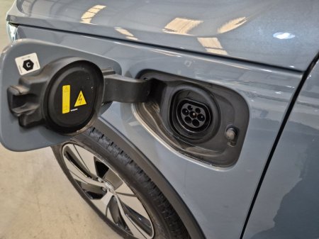 2023 Volvo XC40 - photo 9