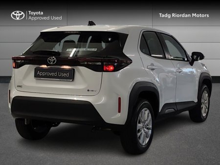 2026 Toyota Yaris Cross - photo 2