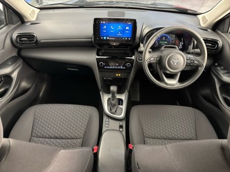 2026 Toyota Yaris Cross - photo 8