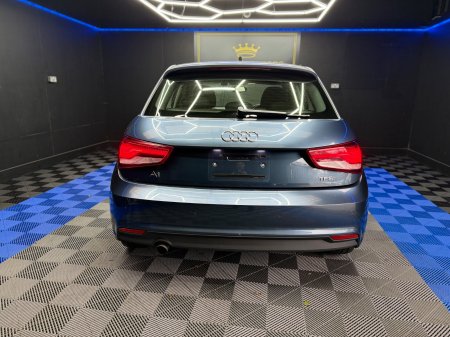 2015 Audi A1 - photo 12