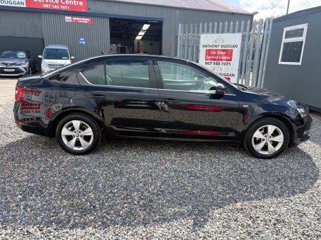 2019 Skoda Octavia - photo 2
