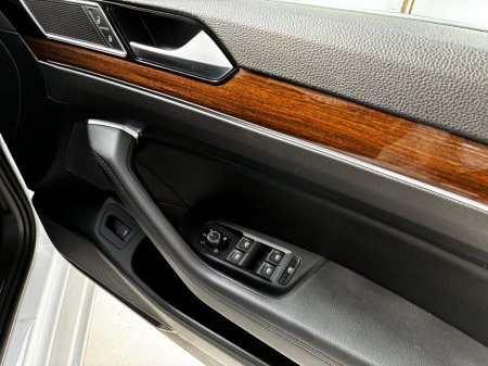 2020 Volkswagen Passat - photo 10