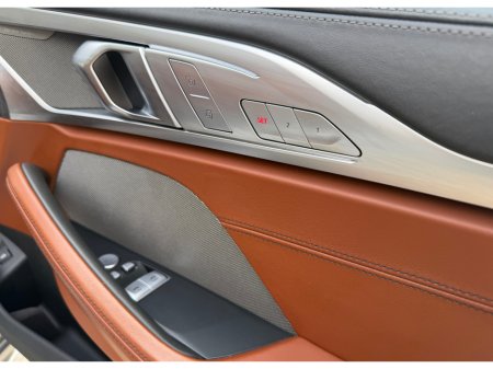 2022 BMW 8-Series - photo 10