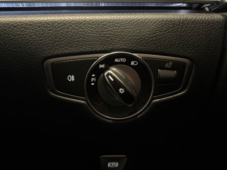 2017 Mercedes-Benz E-Class - photo 22