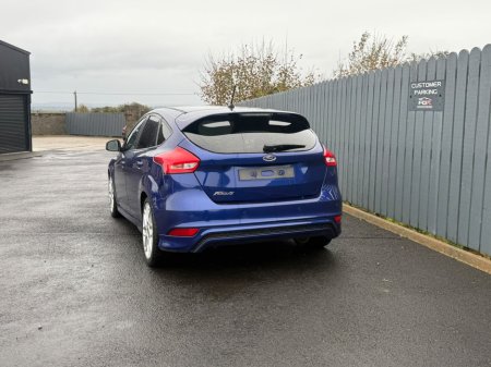 2017 Ford Focus - photo 9