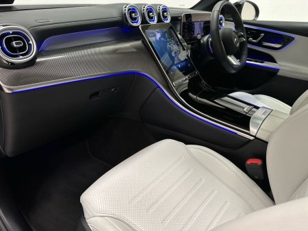 2025 Mercedes-Benz GLC - photo 12