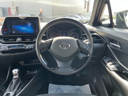 2019 Toyota C-HR - photo 9