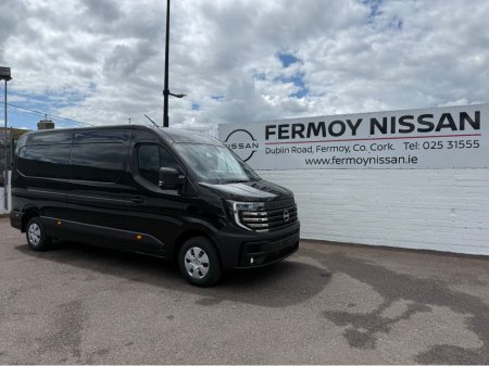 2027 Nissan Interstar - photo 10