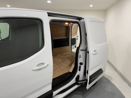 2024 Citroen Berlingo - photo 17