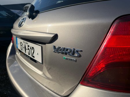 2015 Toyota Yaris - photo 16