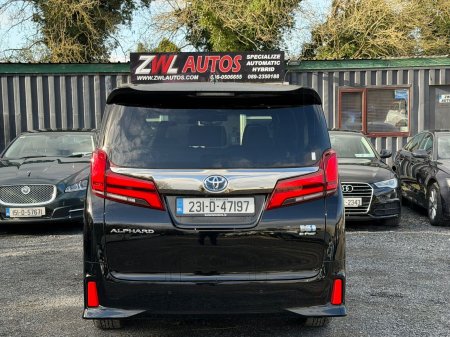 2023 Toyota Alphard - photo 7