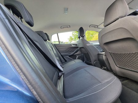 2019 Ford Focus - photo 28