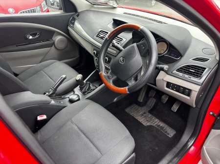 2013 Renault Fluence - photo 9