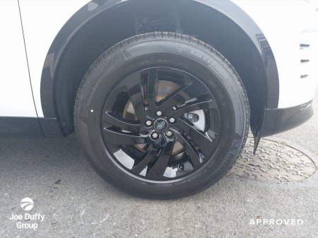 2026 Land Rover Discovery Sport - photo 9