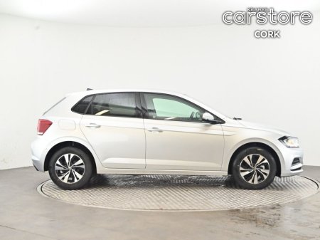 2021 Volkswagen Polo - photo 2