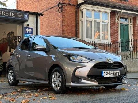 2022 Toyota Yaris - photo 3