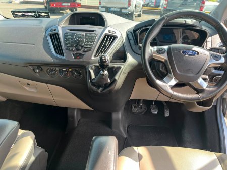 2018 Ford Tourneo Custom 8 Seat Limited LWB - photo 13