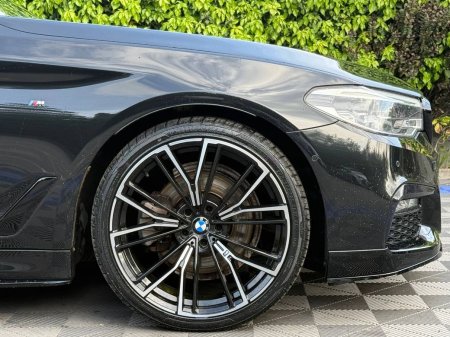 2018 BMW 5-Series - photo 9