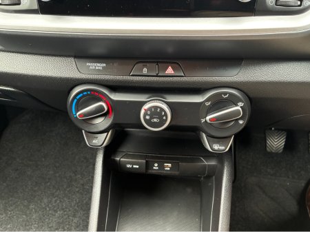 2019 Kia Stonic - photo 19