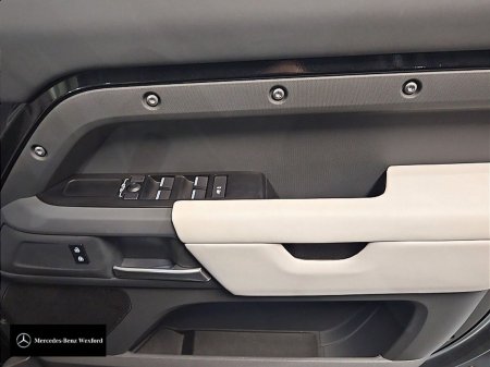 2025 Land Rover Defender - photo 18