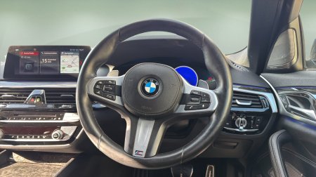 2018 BMW 5-Series - photo 26