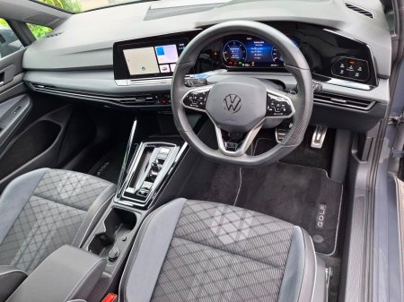 2024 Volkswagen Golf - photo 14