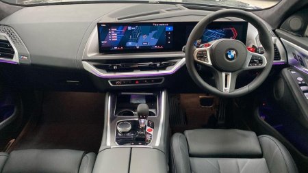 2025 BMW XM - photo 11
