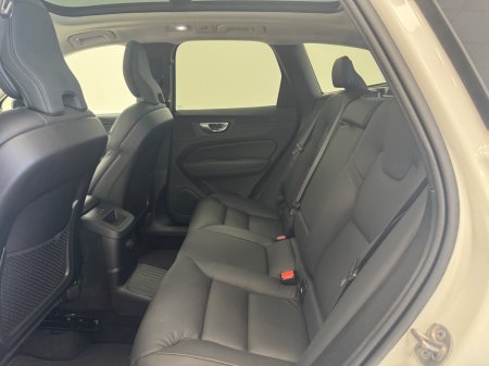 2024 Volvo XC60 - photo 9