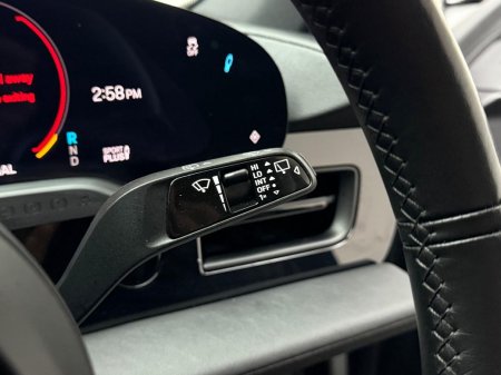 2023 Porsche Taycan - photo 26