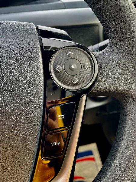 2019 Toyota Aqua - photo 25