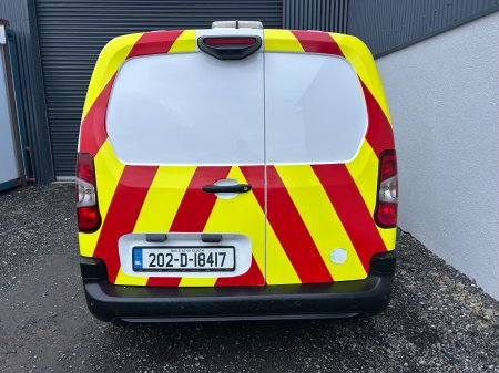 2020 Peugeot Partner - photo 8